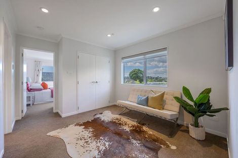 Photo of property in 152a Weatherly Road, Torbay, Auckland, 0630