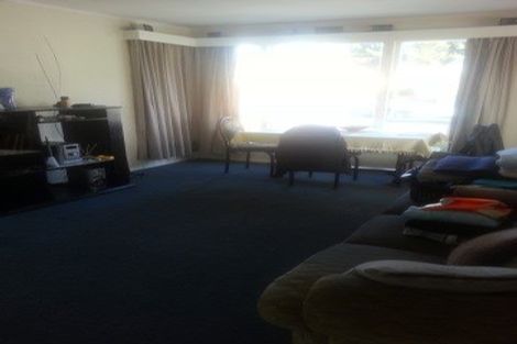 Photo of property in 28 Bellona Place, Cannons Creek, Porirua, 5024