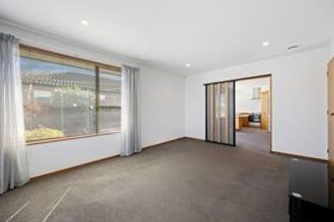 Photo of property in 2/12 Dumfries Drive, Hei Hei, Christchurch, 8042