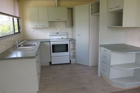 Photo of property in 25 Caribbean Drive, Unsworth Heights, Auckland, 0632