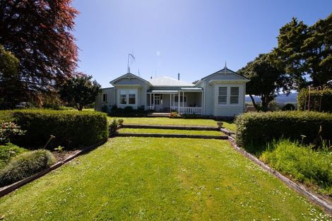 Photo of property in 2393 Pohangina Road, Pohangina, Ashhurst, 4884
