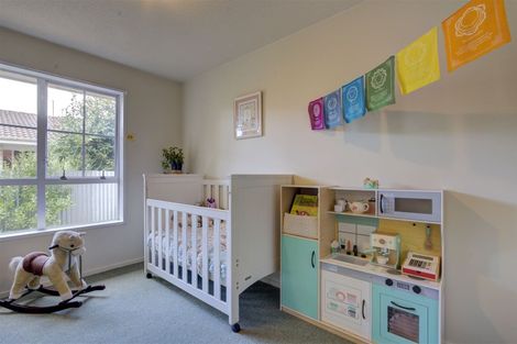 Photo of property in 28 Queens Avenue, Waikuku Beach, 7402