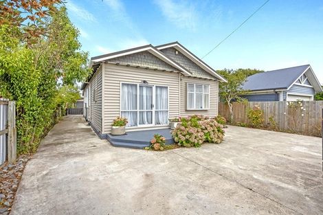 Photo of property in 72 Rhona Street, Linwood, Christchurch, 8062
