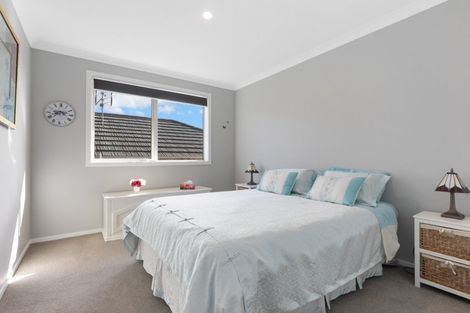 Photo of property in 16 Benmore Crescent, Pyes Pa, Tauranga, 3112