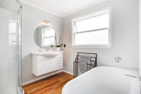 Photo of property in 30 Anakiwa Street, Kelvin Grove, Palmerston North, 4414