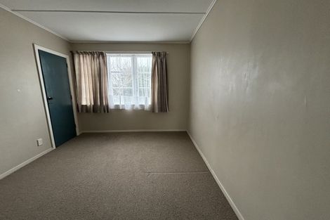 Photo of property in 27 Goldsmith Crescent, Levin, 5510