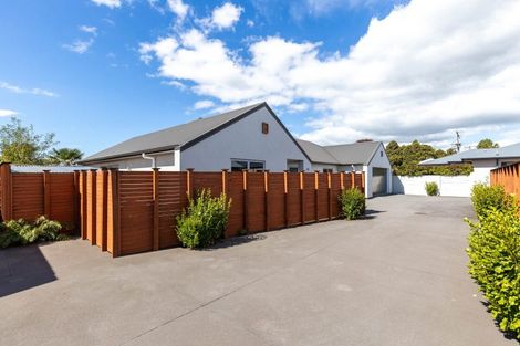 Photo of property in 2a Portland Drive, Highlands Park, New Plymouth, 4312