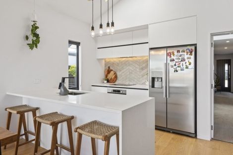 Photo of property in 4 Leyland Lane, Halswell, Christchurch, 8025