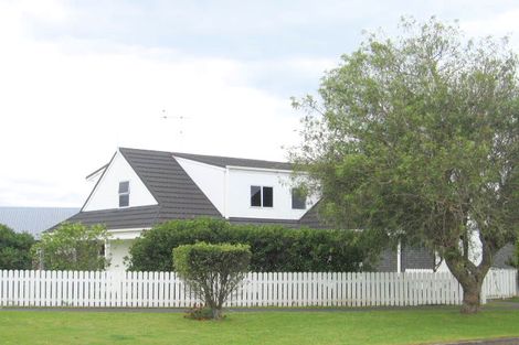 Photo of property in 9 Francis Drive, Katikati, 3129
