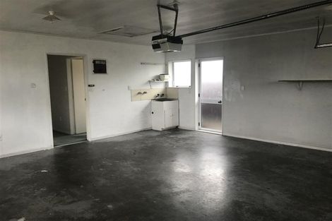 Photo of property in 185 Walter Strevens Drive, Conifer Grove, Takanini, 2112