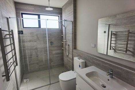 Photo of property in 32 Yellow Pear Lane, Karaka, 2578