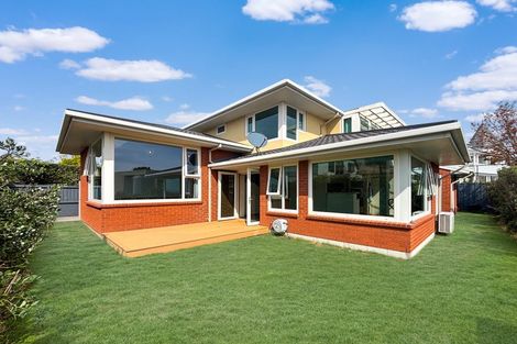 Photo of property in 2/4 Sulby Road, Cashmere, Christchurch, 8022