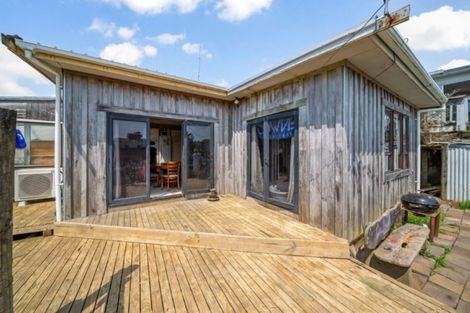 Photo of property in 24b Walsh Road, Westown, New Plymouth, 4310