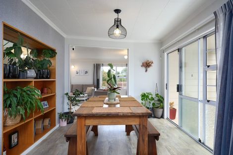 Photo of property in 27 Giblin Street, Richmond, 7020