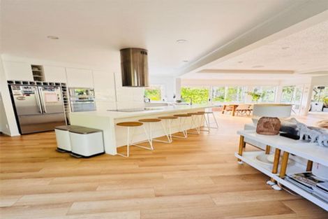 Photo of property in Long Cottage Gallery, 145 Iona Road, Havelock North, 4130