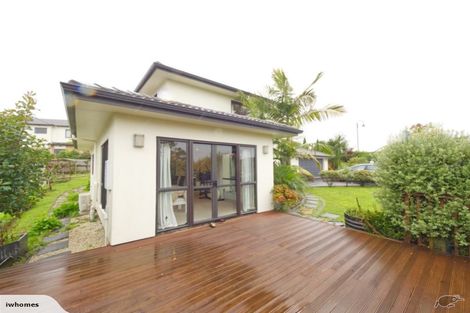 Photo of property in 3 Borneo Drive, Fairview Heights, Auckland, 0632