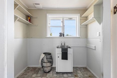 Photo of property in 32 Cardiff Street, Awapuni, Palmerston North, 4412