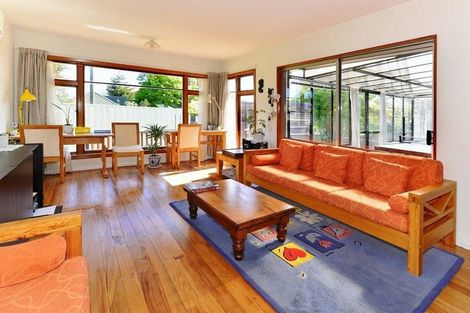 Photo of property in 6 Merton Place, Bryndwr, Christchurch, 8053