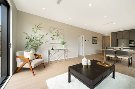 Photo of property in 8 Whakairo Crescent, Gulf Harbour, Whangaparaoa, 0930