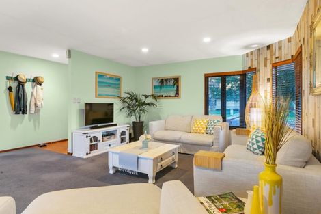 Photo of property in 5 Dune Avenue, Papamoa Beach, Papamoa, 3118