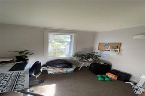Photo of property in 13c Lawrence Street, Newtown, Wellington, 6021