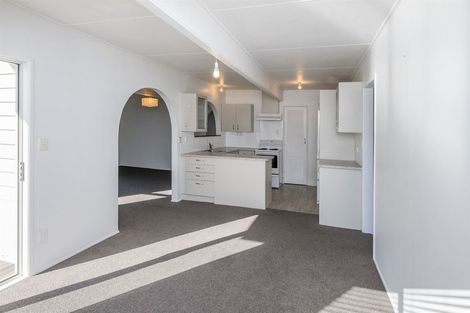 Photo of property in 329 Te Horo Beach Road, Te Horo Beach, Otaki, 5581