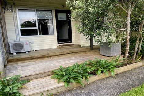 Photo of property in 2/49 Maungaraki Road, Korokoro, Lower Hutt, 5012