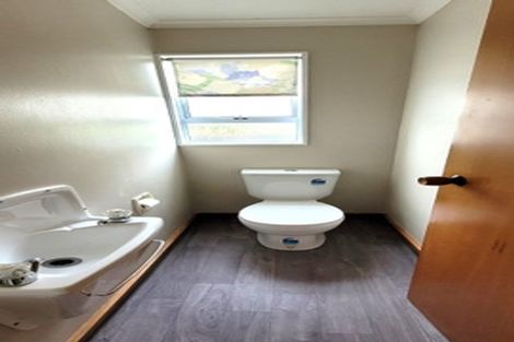 Photo of property in 8 Burns Street, Westown, New Plymouth, 4310