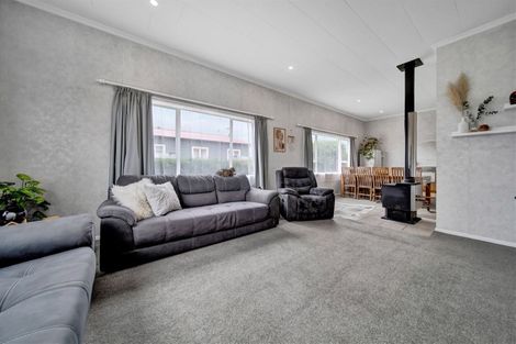 Photo of property in 22 Pembroke Road, Stratford, 4332