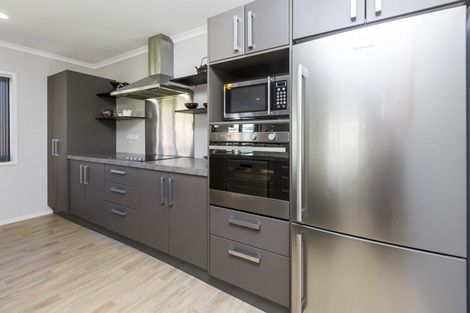 Photo of property in 56a Martin Street, Wallaceville, Upper Hutt, 5018