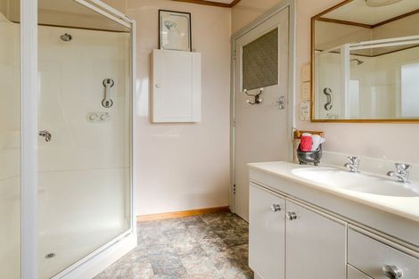 Photo of property in 70 Tiverton Street, Palmerston, 9430