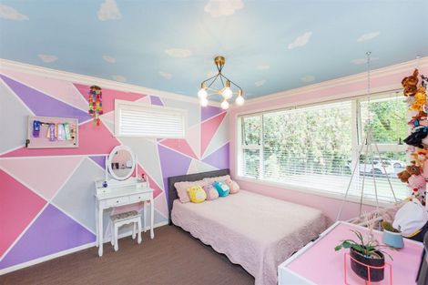 Photo of property in 34 Surrey Crescent, Hokowhitu, Palmerston North, 4410