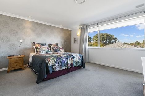 Photo of property in 76a Ladies Mile, Manly, Whangaparaoa, 0930