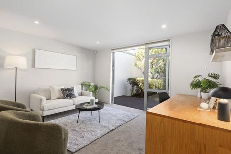 Photo of property in 10 Boardwalk Lane, Seatoun, Wellington, 6022