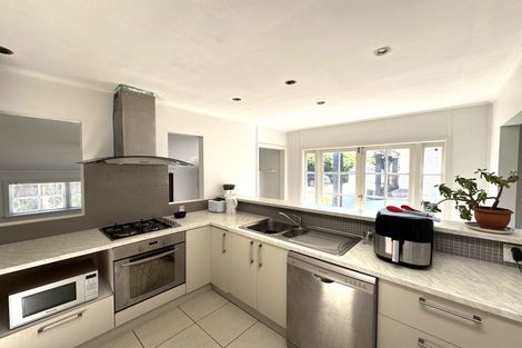 Photo of property in 89 Abbotts Way, Remuera, Auckland, 1050