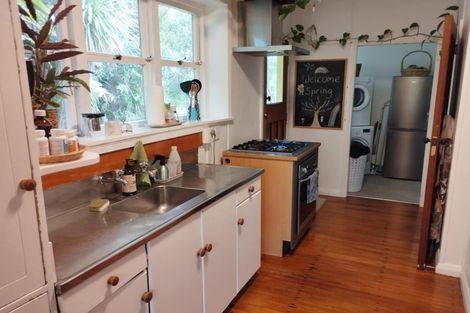 Photo of property in 368 Huia Road, Titirangi, Auckland, 0604