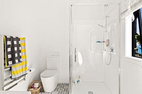 Photo of property in 9 Elizabeth Point Road, Kawau Island, 0920