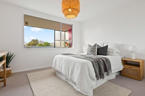 Photo of property in 4/155 Aldwins Road, Phillipstown, Christchurch, 8062