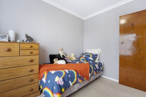 Photo of property in 4 Fox Street, Levin, 5510