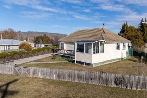 Photo of property in 3 Wilton Street, Omakau, 9376