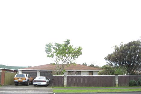 Photo of property in 8 Karina Road, Merrilands, New Plymouth, 4312