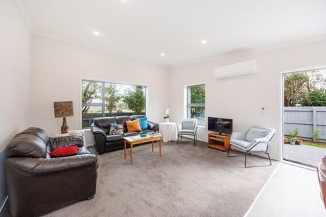 Photo of property in 5a Aokautere Drive, Fitzherbert, 4410