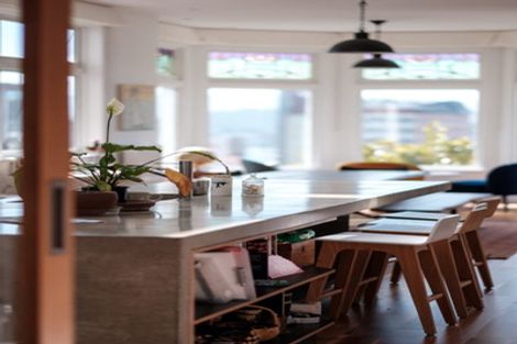 Photo of property in 32 Talavera Terrace, Kelburn, Wellington, 6012