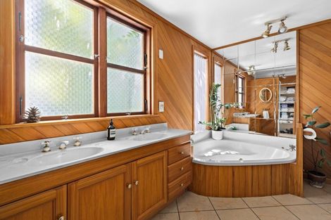 Photo of property in 36 Kaiapo Road, Camberley, Hastings, 4120