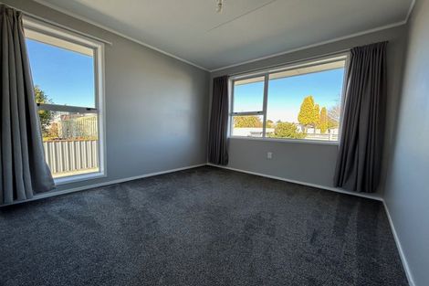 Photo of property in 2 Karaka Street, Inglewood, 4330