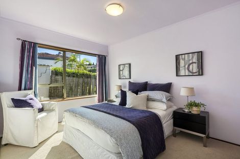 Photo of property in 29 Calman Place, Chatswood, Auckland, 0626