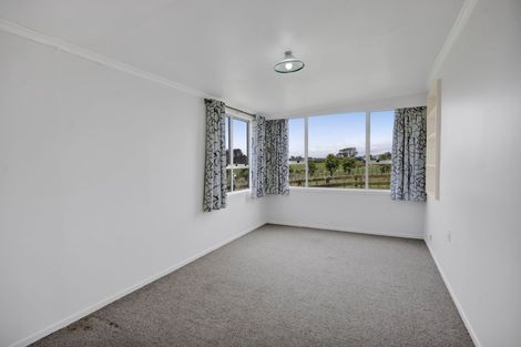 Photo of property in 124 Kahouri Road, Midhirst, Stratford, 4394