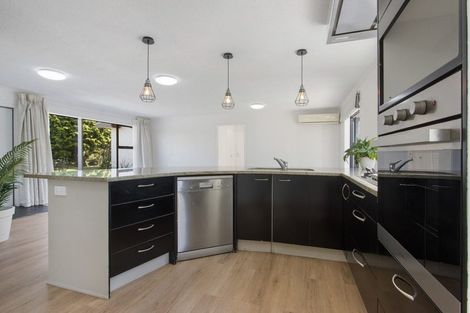Photo of property in 15 Crossley Street, Katikati, 3129