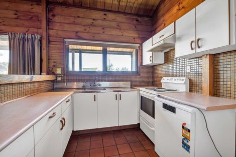 Photo of property in 4 Rennell Street, Frankleigh Park, New Plymouth, 4310