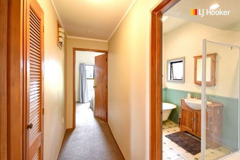 Photo of property in 52 Oxley Crescent, Broad Bay, Dunedin, 9014